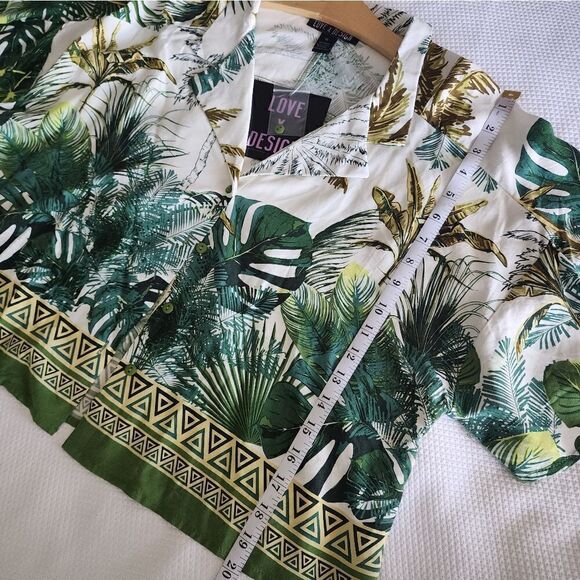 Love×Design Hawaiian resort safari cropped button front blouse - Picture 7 of 10
